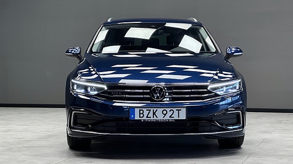 Volkswagen Passat 21 of 21
