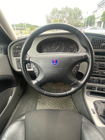 Saab 9-5 4 of 4