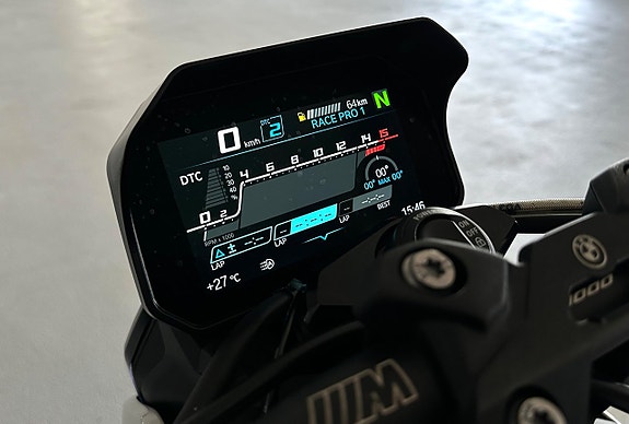 BMW Motorrad m 1000 R 1.0 | Serviceavtal | Akrapovic | Helsystem 12 of 13