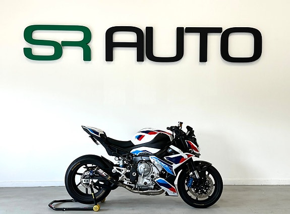 BMW Motorrad m 1000 R 1.0 | Serviceavtal | Akrapovic | Helsystem