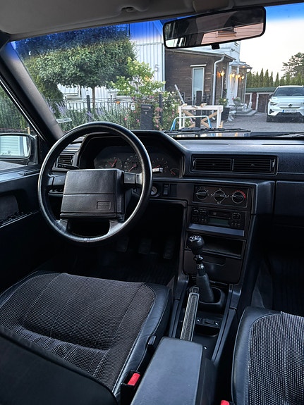 Volvo 940 3 of 5