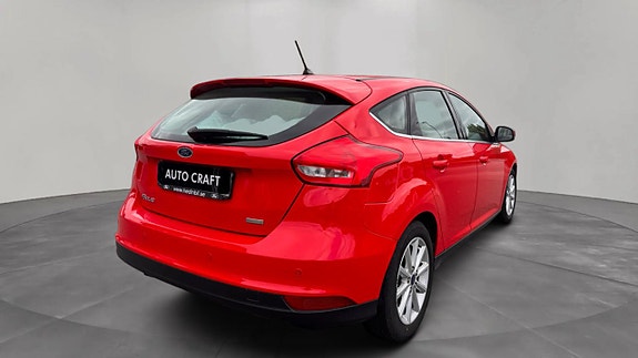 Ford Focus 5 of 5