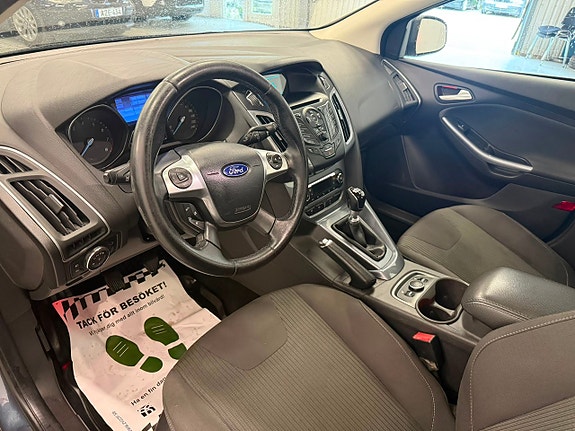 Ford Focus 7 of 11