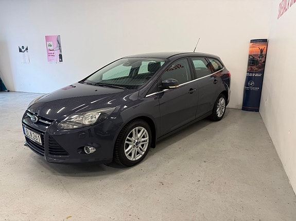 Ford Focus 3 of 5
