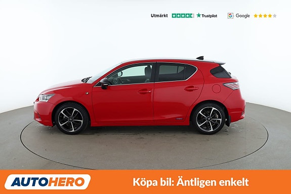Lexus CT200h 2 of 30