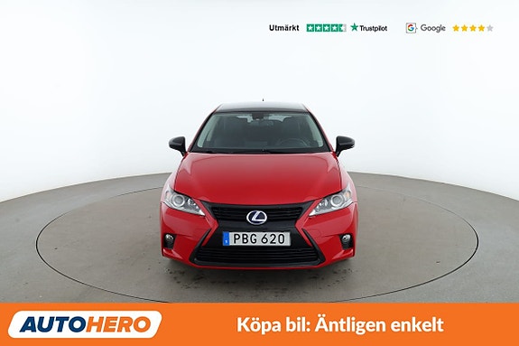 Lexus CT200h 9 of 30