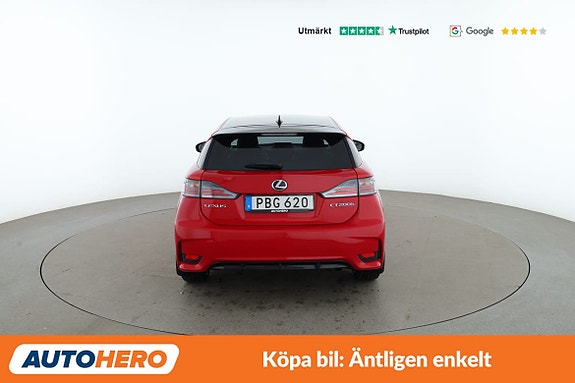 Lexus CT200h 4 of 30