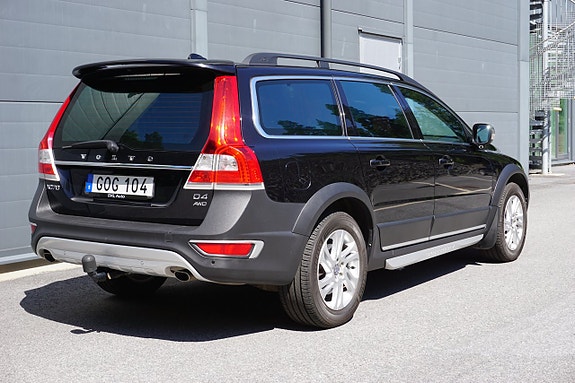 Volvo XC70 4 of 5
