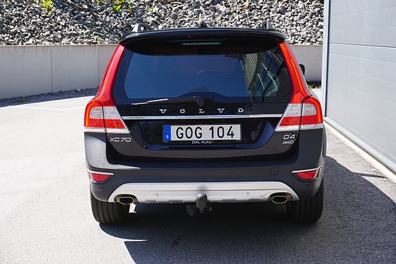 Volvo XC70 5 of 5
