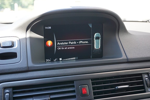 Volvo XC70 26 of 30
