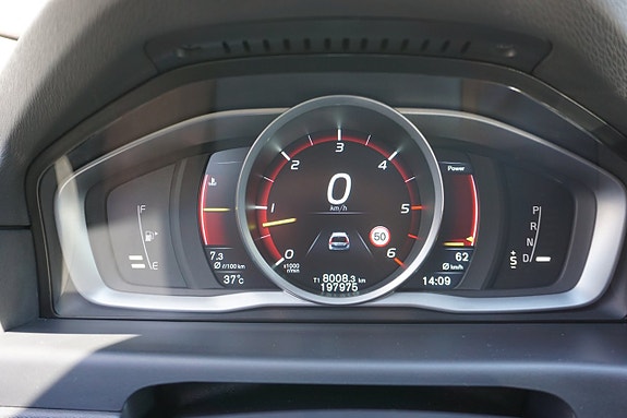 Volvo XC70 29 of 30