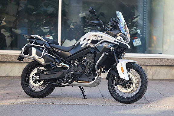 CFMOTO 800 MT Explore ES | Glacier White | RÄNTEFRITT 2 of 17