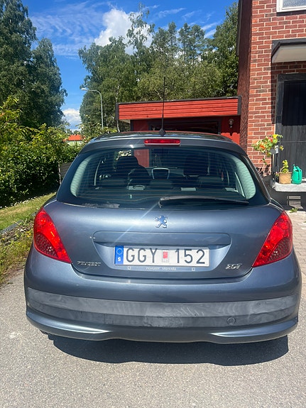 Peugeot 207 4 of 5