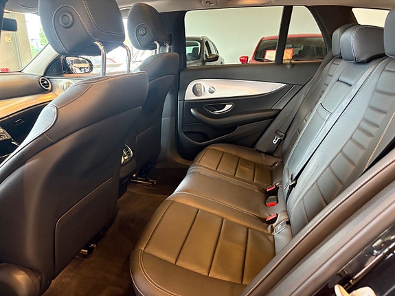Mercedes-Benz E220 d 8 of 20