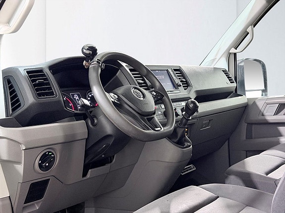 Volkswagen Crafter 35 18 of 30