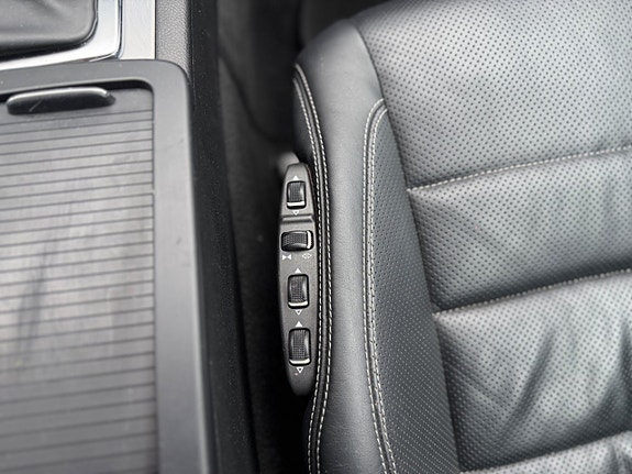 Mercedes-Benz E350 18 of 20