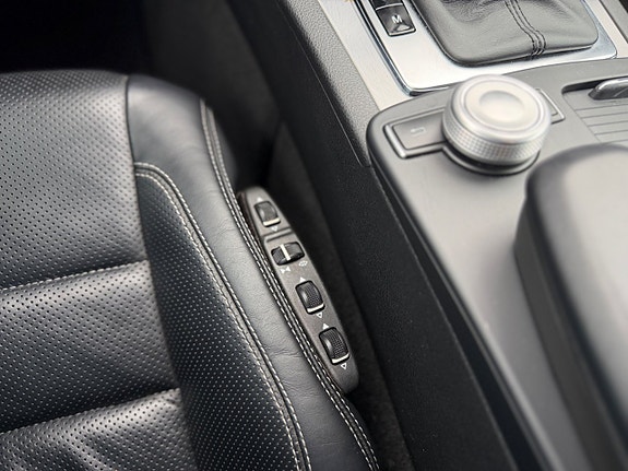 Mercedes-Benz E350 17 of 20