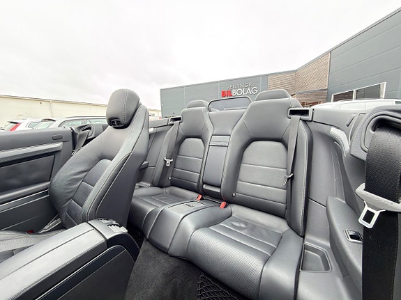 Mercedes-Benz E350 11 of 20