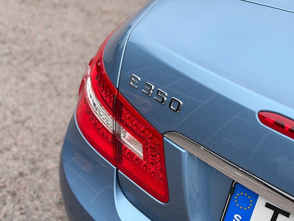 Mercedes-Benz E350 20 of 20