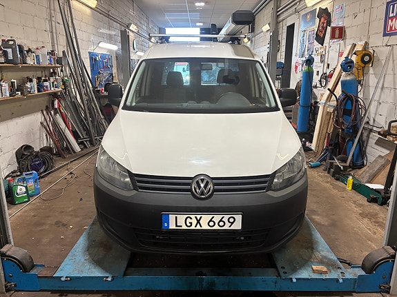 Volkswagen Caddy Maxi 5 of 5