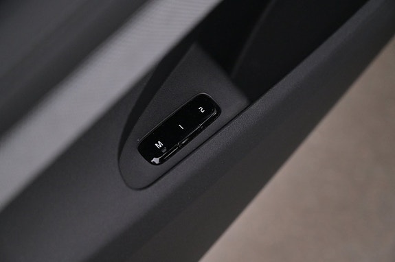 Polestar 2 11 of 27