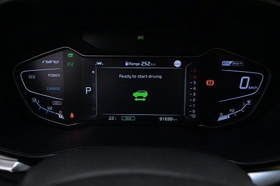 Kia Niro 8 of 27