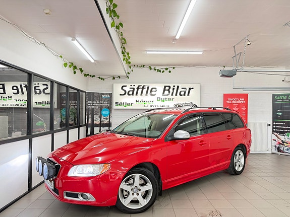 Volvo V70 3 of 5
