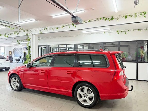 Volvo V70 8 of 30