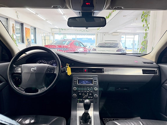 Volvo V70 21 of 30
