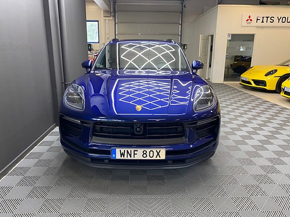 Porsche Macan 5 of 5