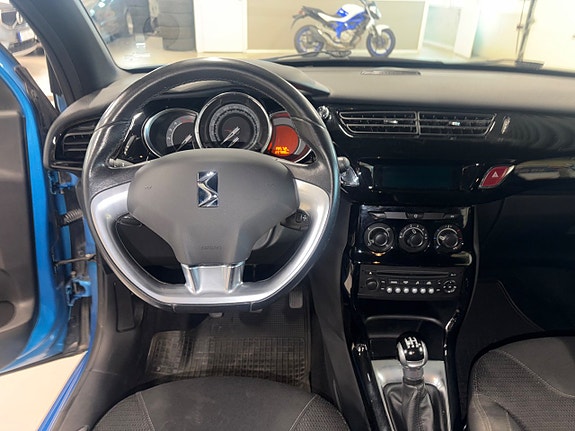 Citroen DS3 3 of 5