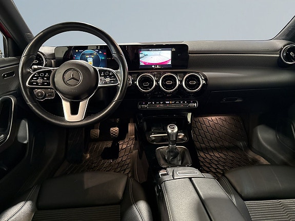 Mercedes-Benz A180 8 of 19