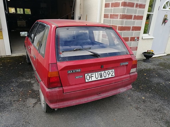 Citroen AX 2 of 4