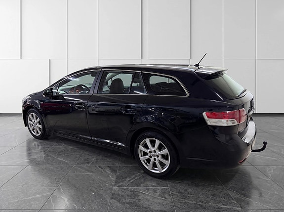 Toyota Avensis 5 of 11