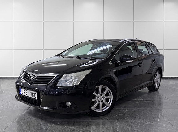 Toyota Avensis 7 of 11