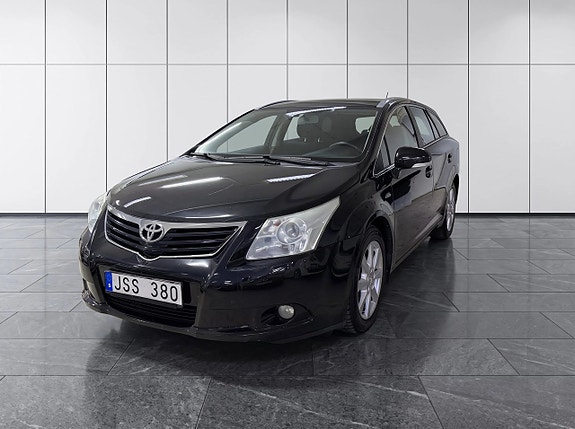 Toyota Avensis 6 of 11