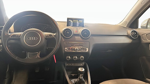 Audi A1 10 of 12