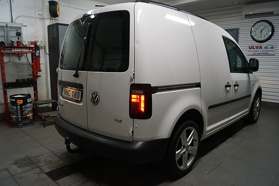 Volkswagen Caddy 4 of 5