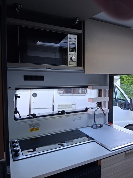 Adria Altea 492 LU 4 of 6
