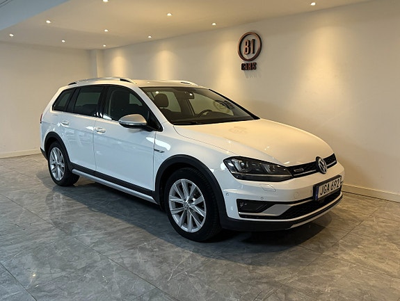 Volkswagen Golf Alltrack 5 of 5