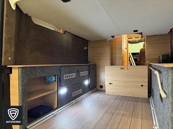 Knaus Boxdrive 680 ME 26 of 27
