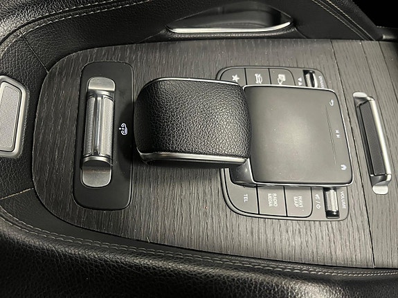 Mercedes-Benz GLE350 de 16 of 19