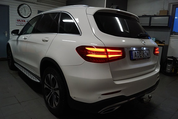 Mercedes-Benz GLC220 d 3 of 5