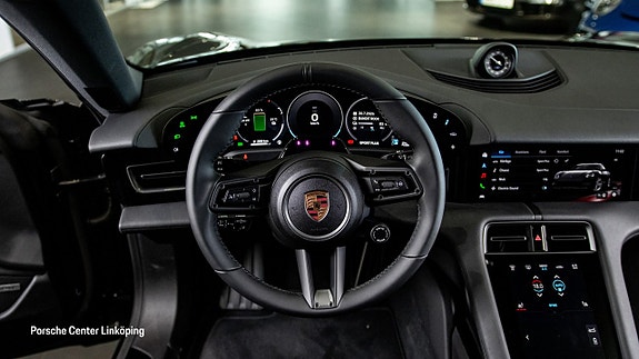 Porsche Taycan 4 12 of 24