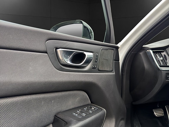 Volvo XC60 24 of 25