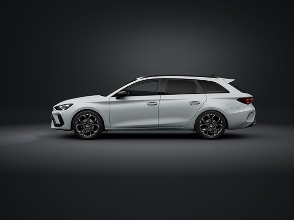 Cupra Leon 2 of 5