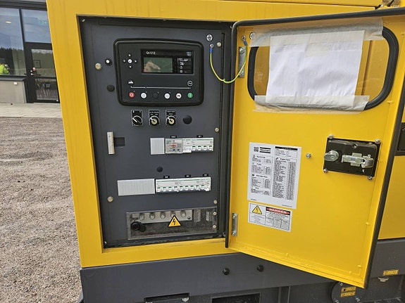 Atlas Copco QAS 30, Ny 28kVA generator 8 of 9