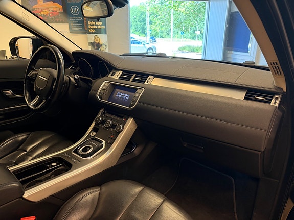 Land Rover Range Rover Evoque 15 of 20