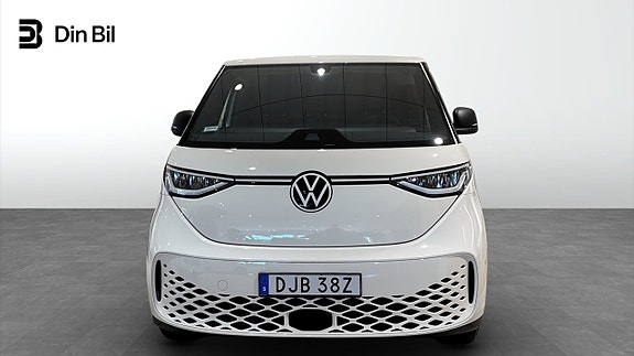 Volkswagen ID. Buzz 4 of 12