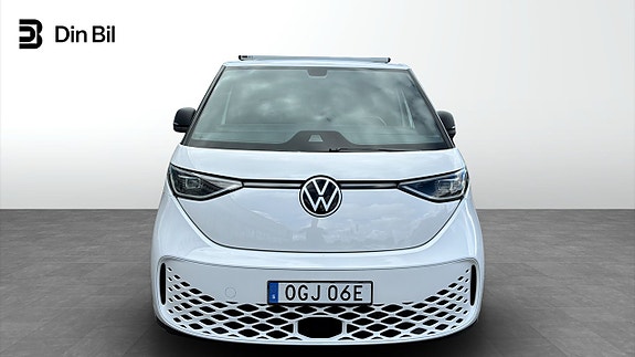 Volkswagen ID. Buzz 4 of 12